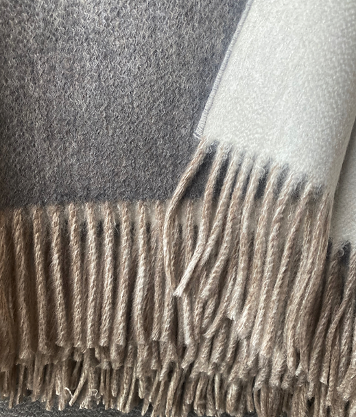 spessa in dark grey